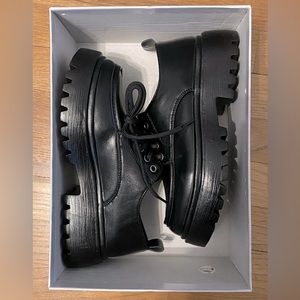 NIB Black Faux Leather Goth Oxford Shoes